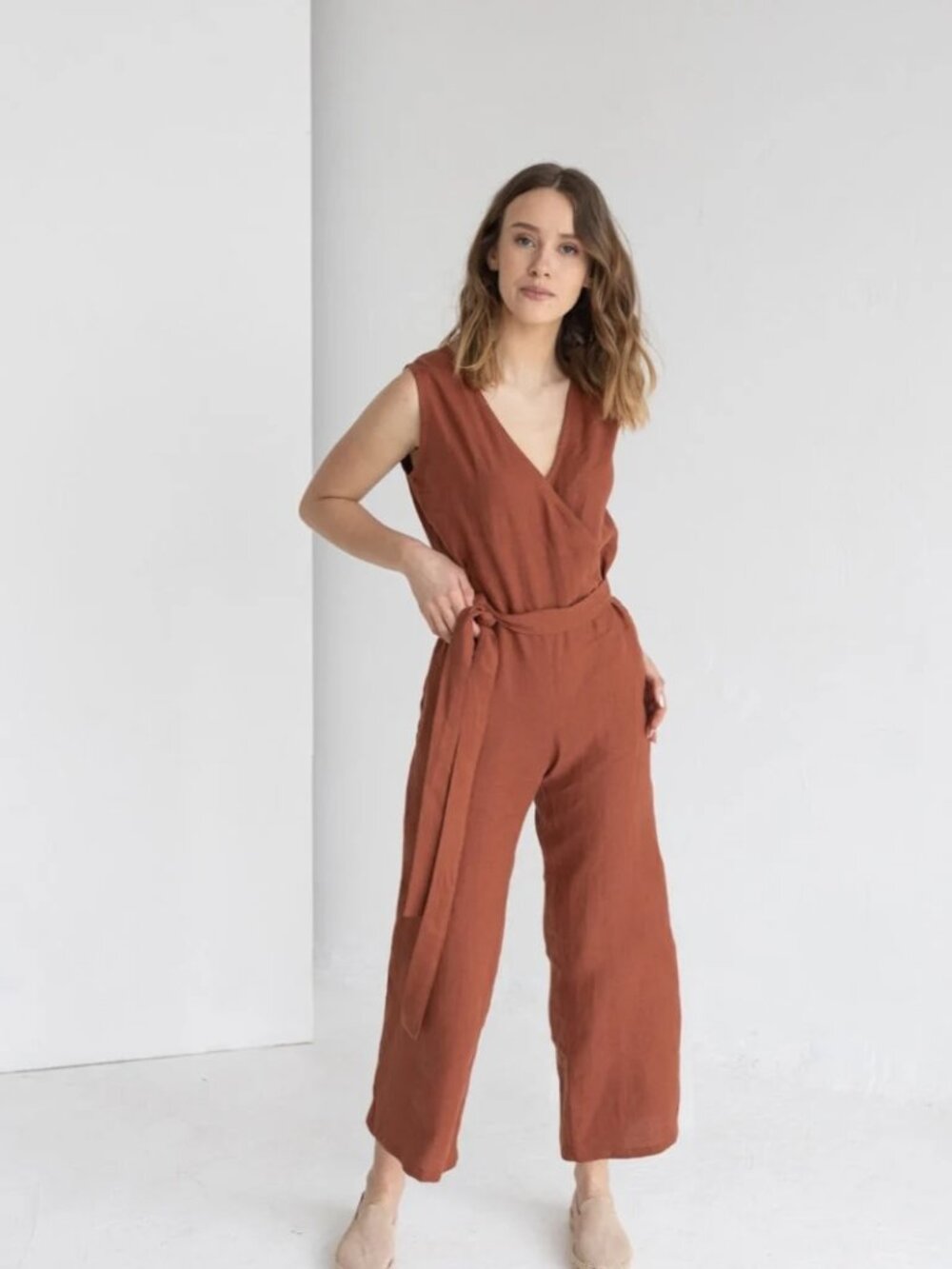 Sand Snow Linen Rusty Linen Jumpsuit, size small